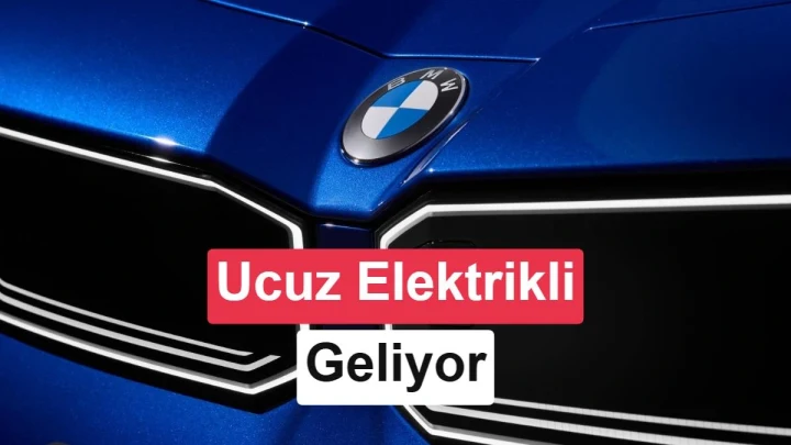 BMW logosu ve ön ızgarasının yakın planı üzerinde ucuz elektrikli modelin geleceğini belirten yazı