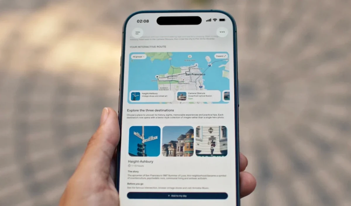 Telefonda harita ve gezi noktaları içeren seyahat planlama ekranı