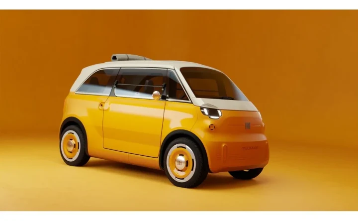 Sarı ve beyaz gövdeli Fiat Multiplina konsept otomobilinin önden ve yandan görünümü