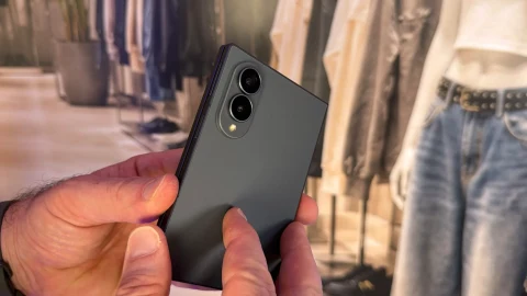 Galaxy Z Fold 9 için daha büyük Plus veya sadeleştirilmiş FE modeli iddiası