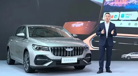 Yenilenen Geely Emgrand Çin’de 59.900 yuandan başlayan fiyatla satışta