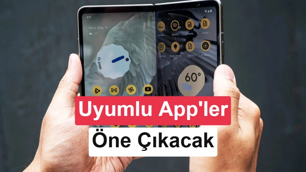 İki ekranlı katlanabilir telefonda uygulama ve görüntülü görüşme arayüzleri