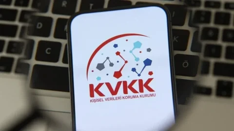 KVKK’dan kurumsal e-posta denetimine sınır: Çalışan önceden bilgilendirilecek