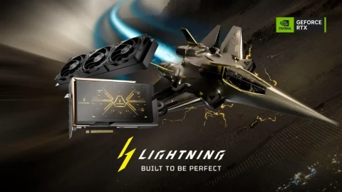 MSI GeForce RTX 5090 Lightning ekran kartı ve 8 inçlik ekran modülü