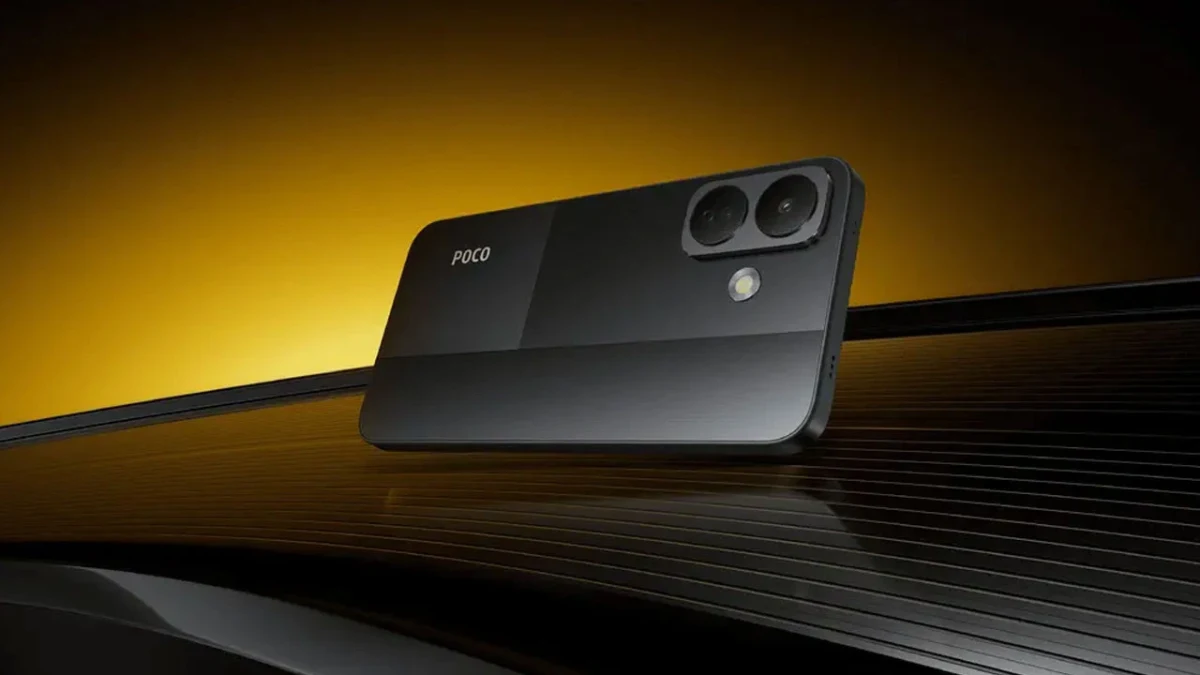 POCO X8 akıllı telefonun arka yüzü ve kamera modülü