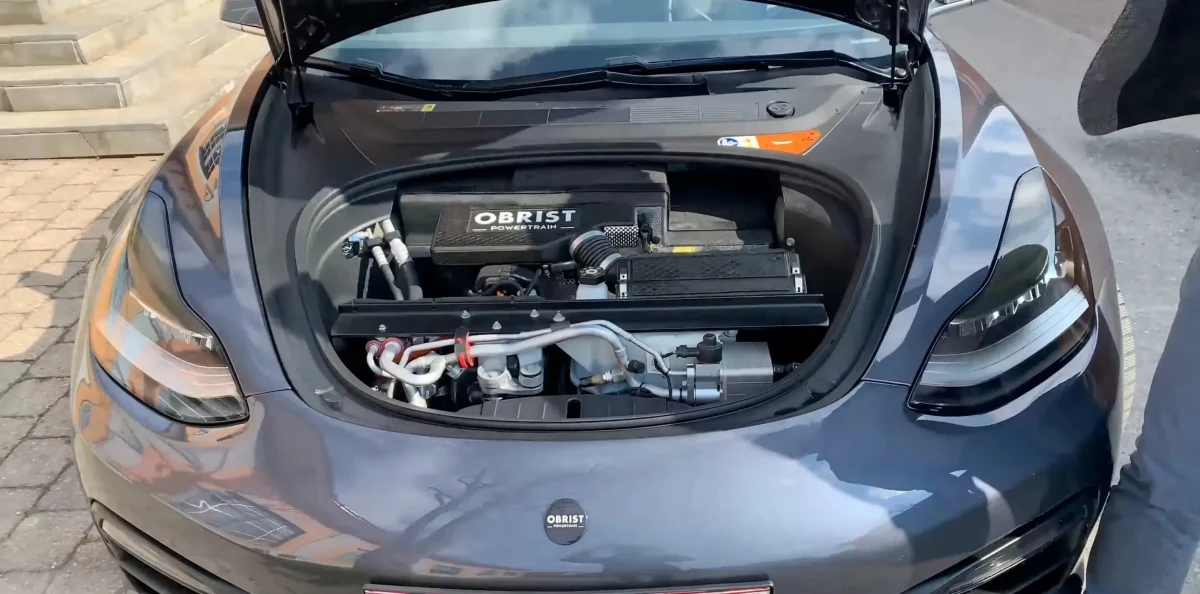 Tesla Model 3’ün ön bagajında bulunan Obrist jeneratör sistemi
