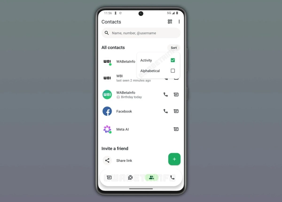 WhatsApp Android uygulamasındaki Kişiler ekranı; kişi arama, liste sıralama ve arkadaş davet etme seçenekleri